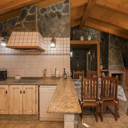 De Piedra By Interhome Дом отдыха